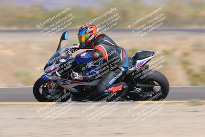 media/Oct-09-2022-SoCal Trackdays (Sun) [[95640aeeb6]]/Turn 15 Inside Distant Pans (1145am)/